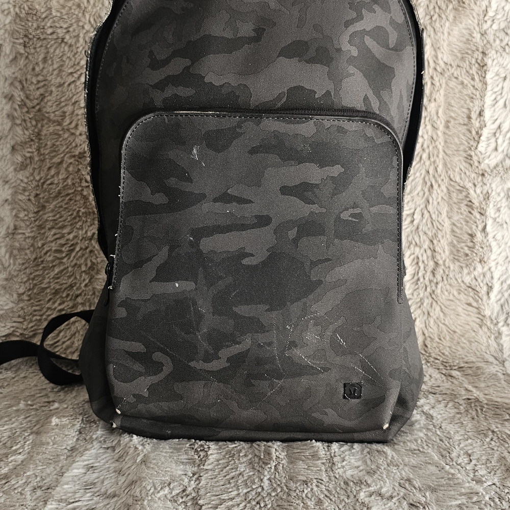 Lululemon Athletica Black and Gray Backpack Sleek Urban Design